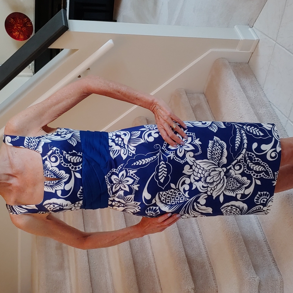 Victoria Royal dress